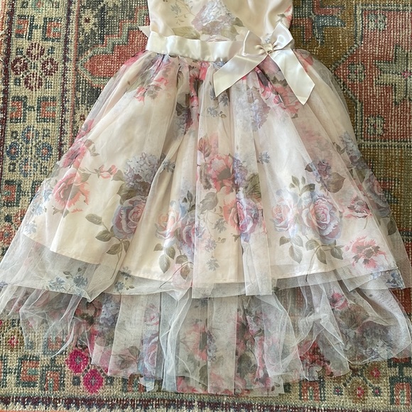 Floral romantic girls dress like new - Picture 4 of 10